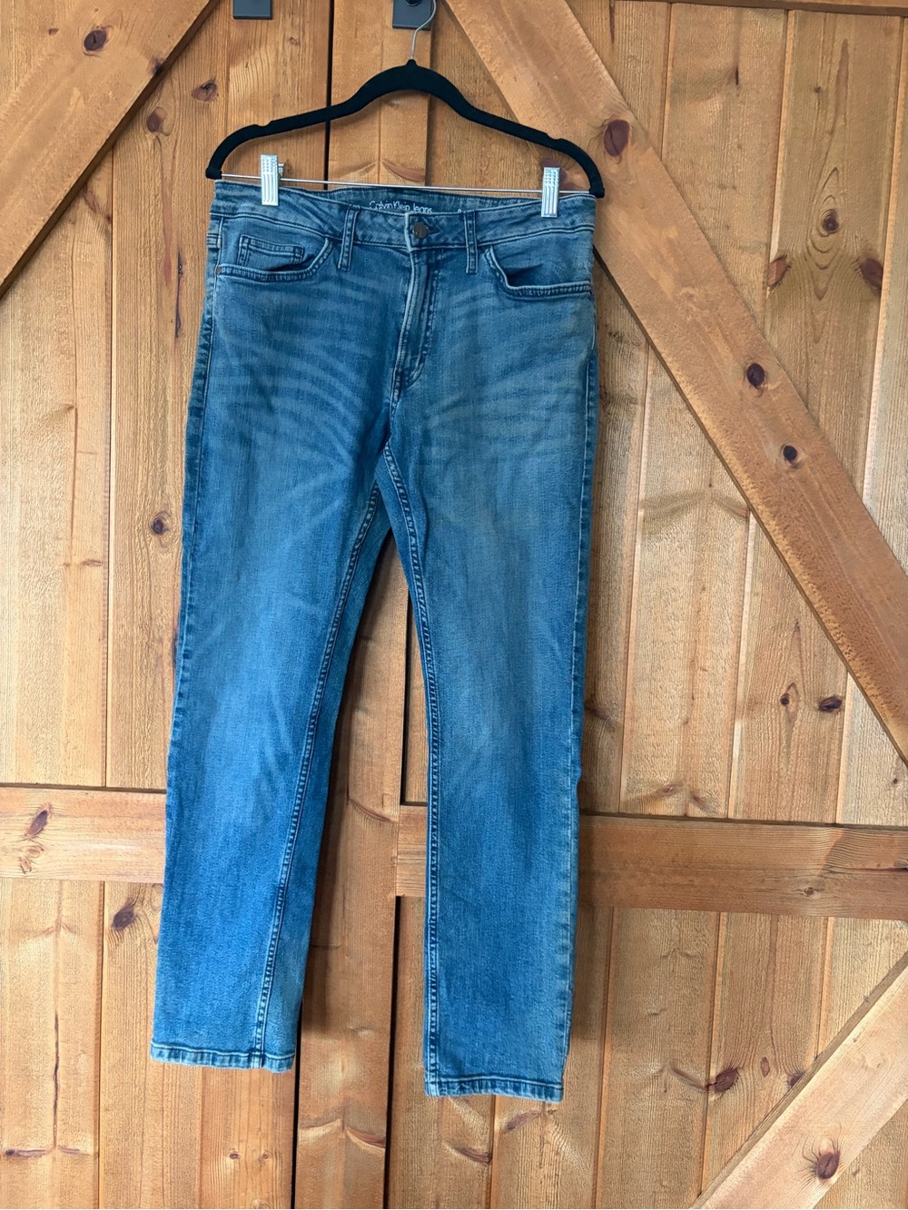Blue women’s straight leg Jeans -